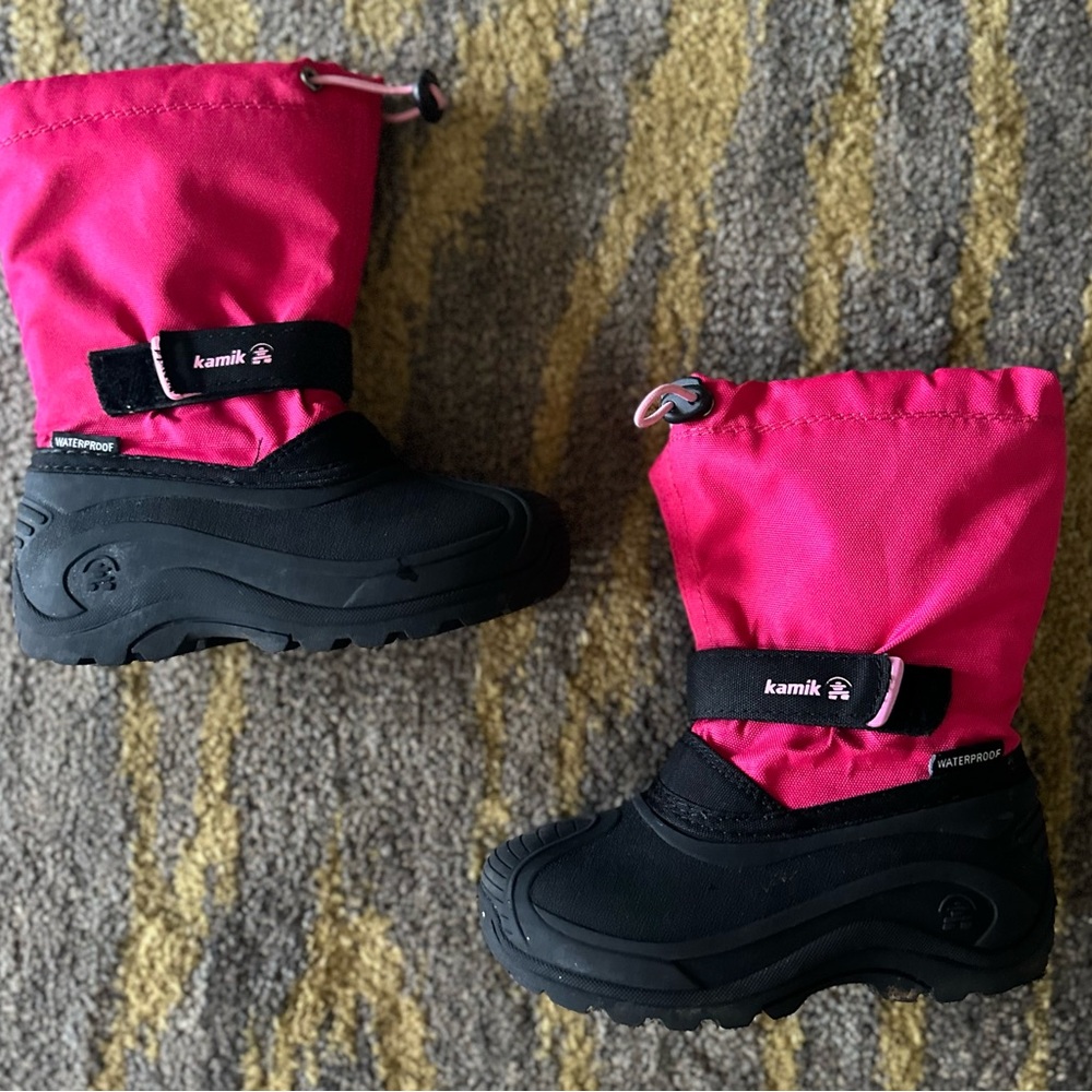 Kamik Girls Waterproof Black & Hot Pink Snow Boots